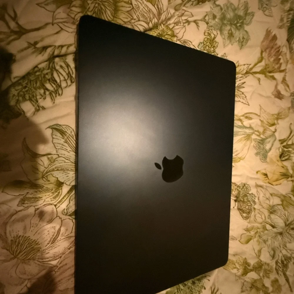 2023 15in Apple Laptop - Dark Gray Finish